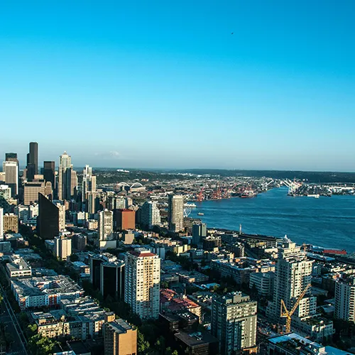 Study abroad in USA - Seattle city skyline showcasing top American universities